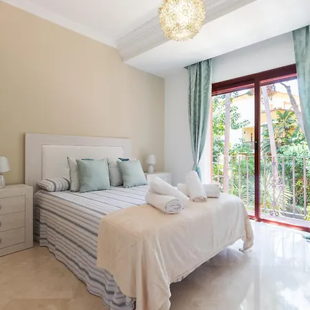 Apart Jardines De Don Carlos Apartment
