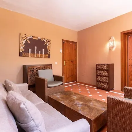 Apart Jardines De Don Carlos * Marbella